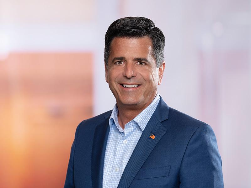 Steve Baddour Professional Headshot Mintz